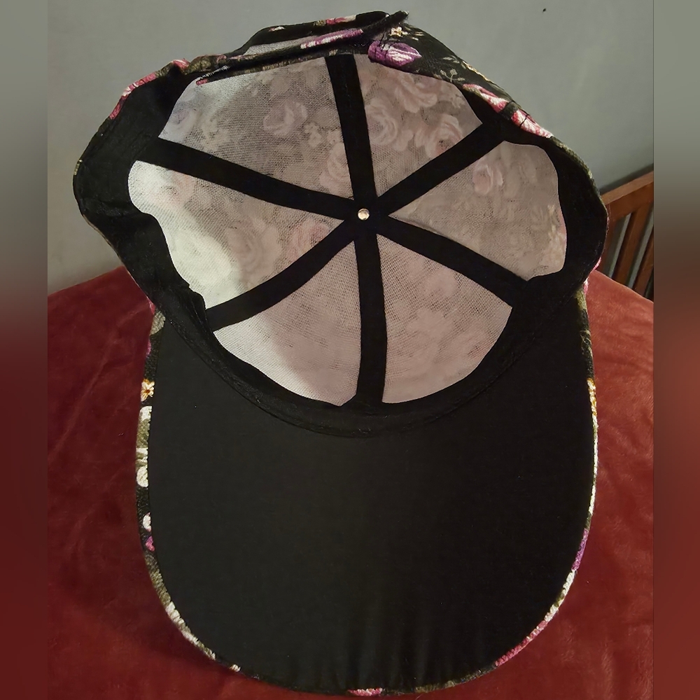 Floral Black Baseball Cap - Picture 4 of 4